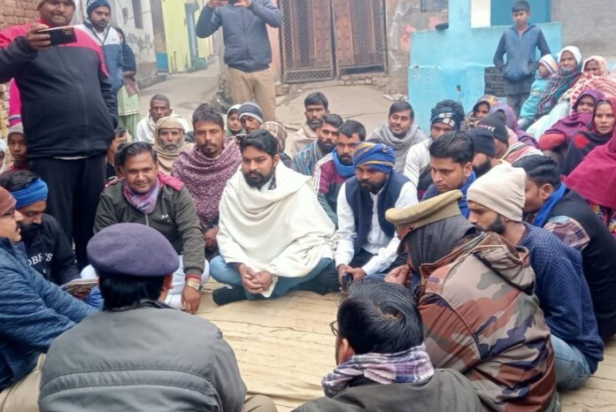 भूपखेड़ी में शरारती तत्वों द्वारा अम्बेडकर की मूर्ति श्रतिग्रस्त करने पर तनाव