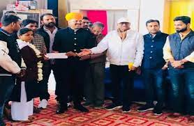 हनुवंत छात्रावास के छात्रों की अनूठी पहल : दलित सफाईकर्मी की बेटी की शादी में भरा मायरा