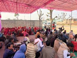 दोरासर में अंबेडकर प्रतिमा हटाने का मामला, आंदोलन जारी:दलित समाज के समर्थन में आए देरवाला, बीबासर, नयासर पंचायत के लोग