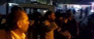 दलित की शादी में बजा डीजे तो पूर्व पार्षद ने बारातियों पर कर दिया तलवार से हमला, केस दर्ज