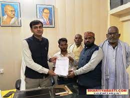 दुराचार पीड़िता दलित युवती को आर्थिक सहायता उपलब्ध कराने की मांग
