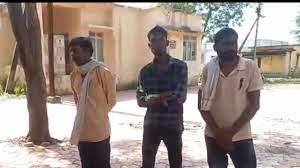 चाय पी रहे दलित को दबंगों ने मारी लात:गुरुवार को समझौते के लिए बुलाई पंचायत में फिर की मारपीट, आरोपियों के खिलाफ केस दर्ज