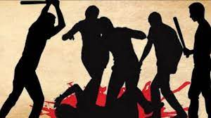 दलित युवक को पीटने वाले पुलिसकर्मी पर एफआईआर