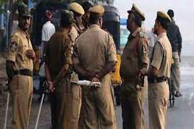 बस्ती में दो पक्षों के बीच खेली गई खून की होली, जमीनी विवाद में बुजुर्ग महिला को लाठी-डंडे से पीटा