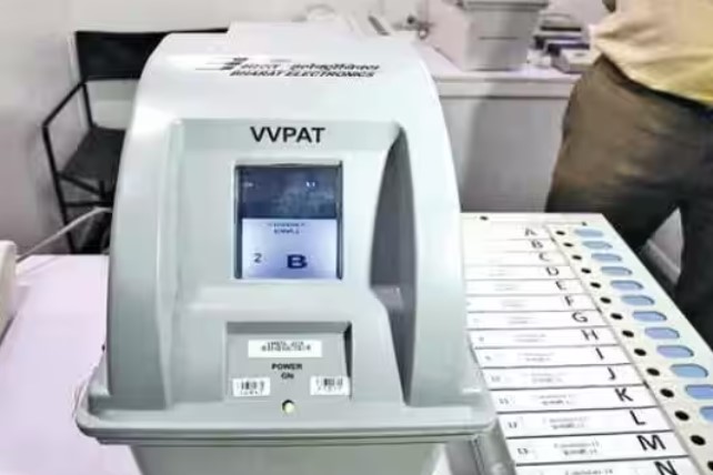 मतदान में शत प्रतिशत वी वी पैट पर्ची की गिनती की याचिका पर चुनाव आयोग को न्यालय का नोटिस