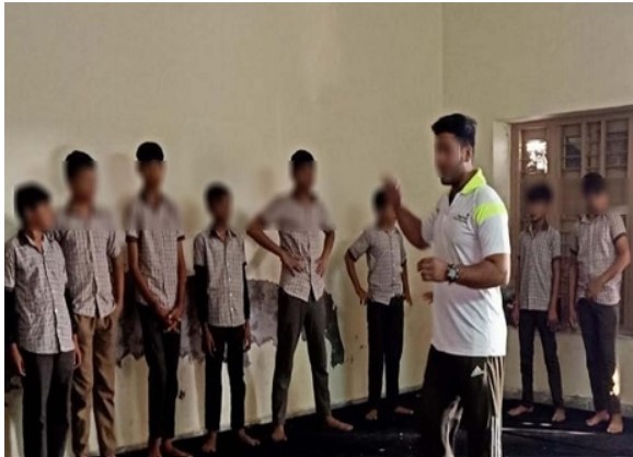 गुजरात में 30 मुस्लिम खेल कोच और प्रशिक्षकों को बिना कारण नौकरी से निकाला: रिपोर्ट