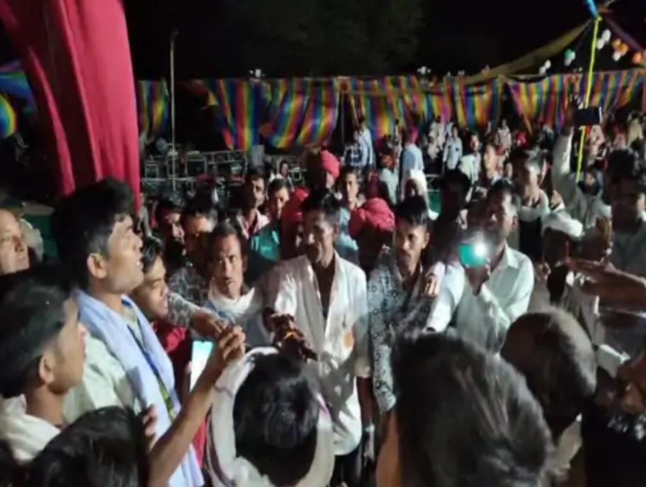 बैरवा समाज ने किया बीजेपी का बहिष्कार:दलित टीचर दुल्हन की बिंदौरी गांव से नहीं निकलने देने से नाराज पंचों ने लिया फैसला