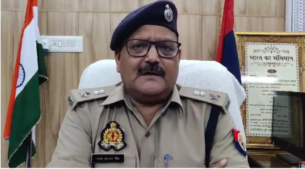 Etah News: सुअर चराने गये दलित युवक का सुअर सहित मिला शव, परिवार ने जताई हत्या की आशंका