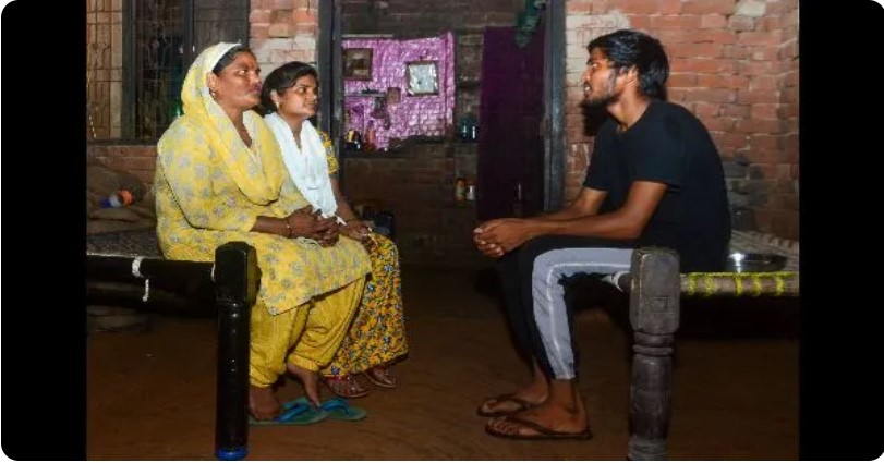 सुप्रीम कोर्ट ने दलित छात्र के लिए आईआईटी सीट सुनिश्चित की, यूपी के गांव में खुशी