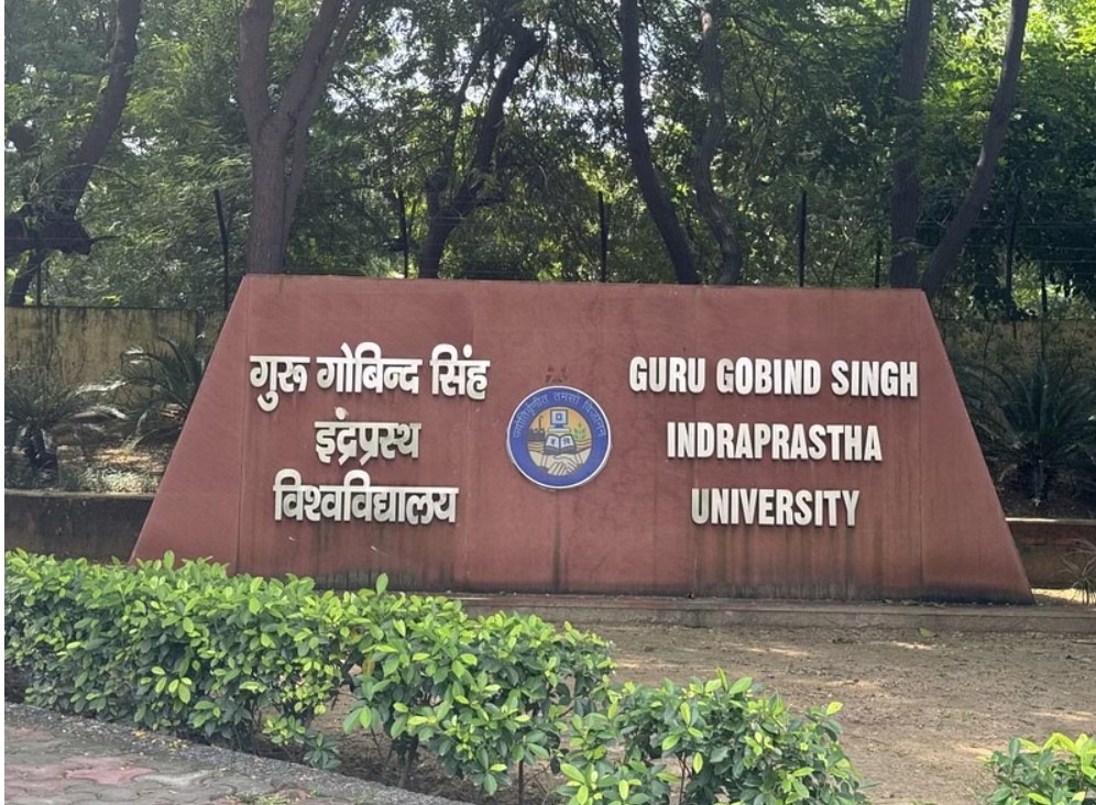 ‘यह आत्महत्या नहीं हत्या’ — इंद्रप्रस्थ विश्वविद्यालय में MBA के छात्र की मौत के बाद विरोध जारी