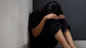 MP Crime News: छेड़खानी का मामला दर्ज कराना पड़ा महंगा, दलित युवती को पहले मिली धमकी, फिर जो हुआ...