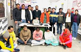 भ्रूण लिंग जांच का भंडाफोड़, रोहतक शहर की महिला डॉक्टर समेत छह दबोचे