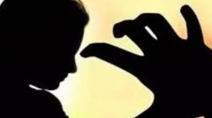 छेड़छाड़, दलित उत्पीड़न की रिपोर्ट दर्ज