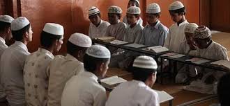 UP: आजमगढ़ में 219 मदरसा संचालकों पर मुकदमे, जानिये क्या है पूरा मामला