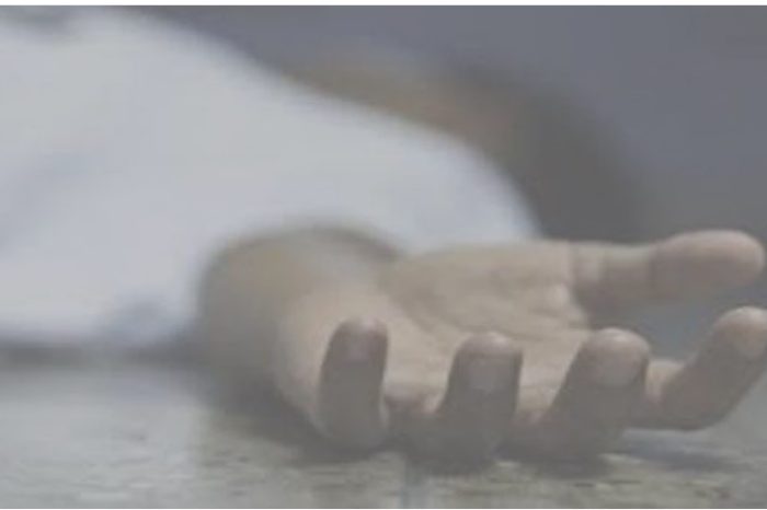 अमेठीः संदिग्ध परिस्थितियों में दलित व्यक्ति की मौत, सड़क किनारे मिला शव