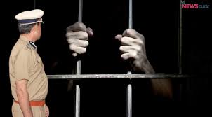दलित मौत मामले में फरार पुलिसकर्मियों को गिरफ्तार न करने पर सुप्रीम कोर्ट ने सीबीआई की खिंचाई की