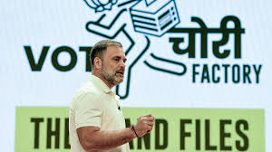 राहुल गांधी का कहना है कि बेरोज़गारी और भ्रष्टाचार 'वोट चोरी' से जुड़े हैं, इसलिए बढ़ रहे हैं