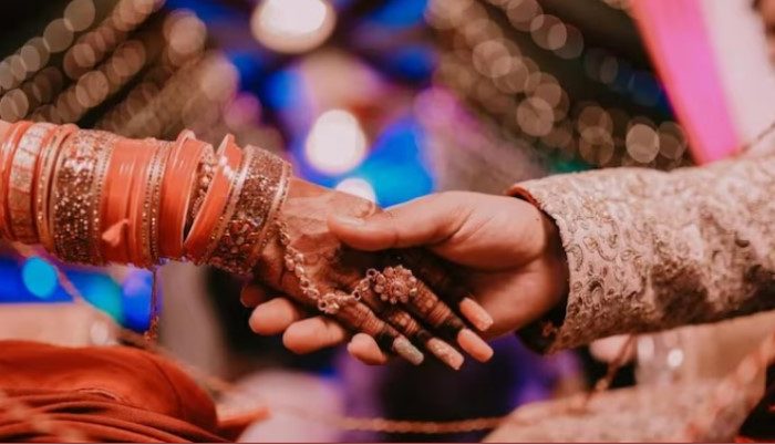 नोएडा: अंतर्जातीय प्रेम विवाह के बाद दलित युवती पर ससुराल वालों का उत्पीड़न, नौ आरोपी के खिलाफ FIR