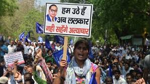 सोशल मीडिया भारत में जाति के आधार पर भेदभाव को बढ़ाता है, दलित अब भी हाशिए पर हैं: यूनिवर्सिटी ऑफ़ बाथ स्टडी