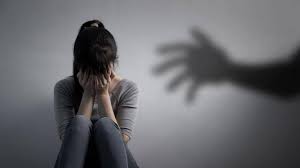 यूपी: होटल में दो युवकों और नाबालिग ने 15 साल की दलित लड़की से गैंगरेप किया