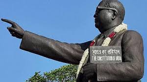 “इजाज़त की ज़रूरत नहीं”: दलित बहुजन फ्रंट ने तेलंगाना में सरकारी तोड़-फोड़ के बाद अंबेडकर की मूर्ति का प्लेटफॉर्म फिर से बनाया