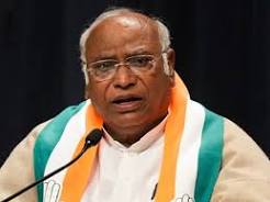 'गंभीर नतीजे': CWC बैठक में मल्लिकार्जुन खड़गे ने कहा - सरकार का महिला आरक्षण कदम चुनाव आचार संहिता का उल्लंघन है