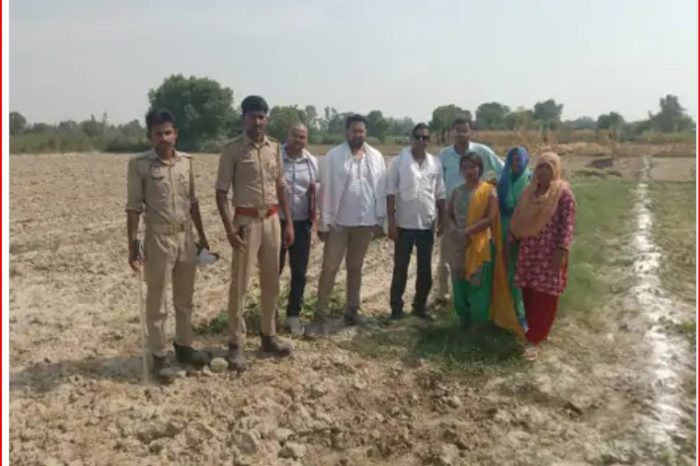 दिव्यांग दलित परिवार को 17 साल बाद मिली जमीन:बल्लारपुर में प्रशासन ने 3 बीघा पर दिलाया कब्जा, 2 बीघा की मांग