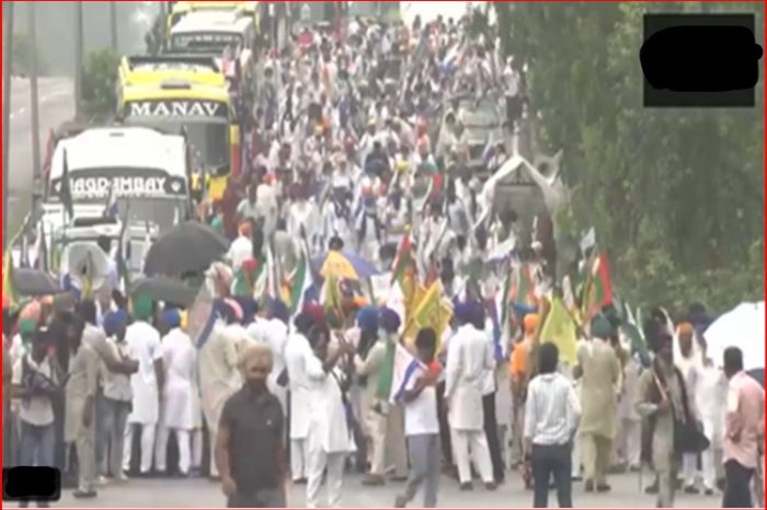 दिल्ली मार्च की तैयारी : शंभू बॉर्डर पर जुटने लगे भारी संख्या में किसान, पंजाब-हरियाणा सीमा पर सुरक्षा सख्त