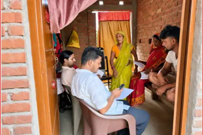 धर्मपुर में पीड़ित दलित परिवार से मिले भीम आर्मी जिलाध्यक्ष:एसपी से की त्वरित कार्रवाई की मांग, पुलिस अधीक्षक ने निष्पक्ष जांच का दिया भरोसा