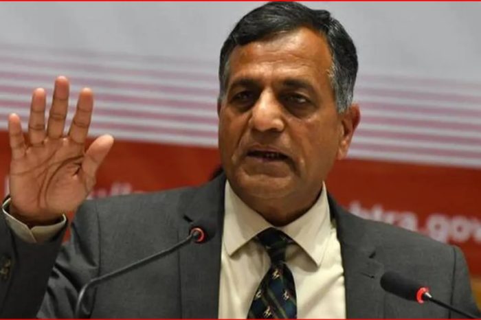 अशोक लवासा ने ECI से कहा-SIR के तीसरे चरण को रद्द करें, पुरानी वोटर लिस्ट पर लौटें