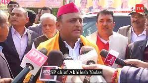 Akhilesh shown black flags, says ‘backwards, Dalits shudras for BJP’